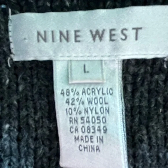 Nine West Gray Cardigan Sweater Shawl Collar SZ L Fuzzy Long Sleeve One Button - Picture 9 of 9